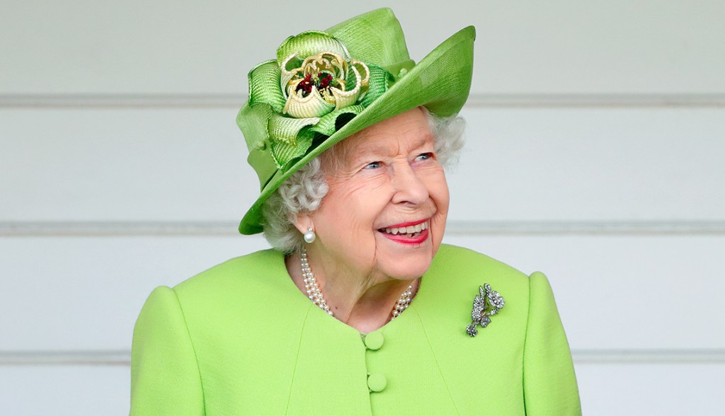 EGHAM, UNITED KINGDOM - JULY 11: (EMBARGOED FOR PUBLICATION IN UK NEWSPAPERS UNTIL 24 HOURS AFTER CREATE DATE AND TIME) Queen Elizabeth II (wearing her Vanguard Rose Brooch which she received in 1944 from Messrs John Brown and Co. when she launched HMS Vanguard) attends the Out-Sourcing Inc. Royal Windsor Cup polo match and a carriage driving display by the British Driving Society at Guards Polo Club, Smith's Lawn on July 11, 2021 in Egham, England. (Photo by Max Mumby/Indigo/Getty Images)